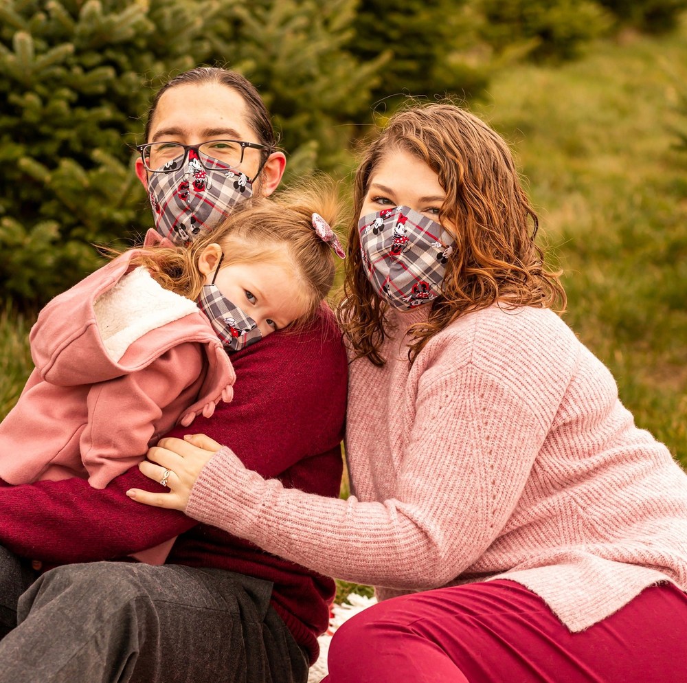 Meet your Posher, Lois